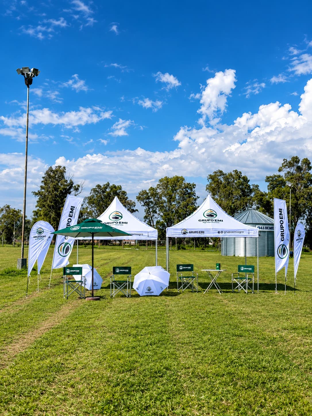 2M Gazebos & Carpas — Soluciones para eventos